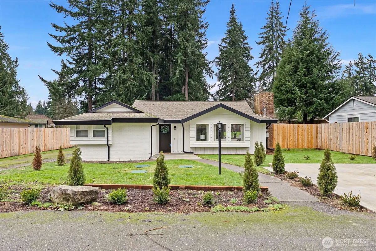 3772 Colonial Lane Se, Port Orchard, WA 98366 - Image #1
