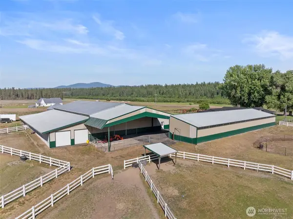 24415 N Crescent Road, Chattaroy, WA 99003