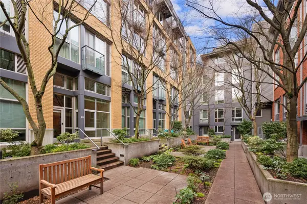 530 Broadway E #114, Seattle, WA 98102