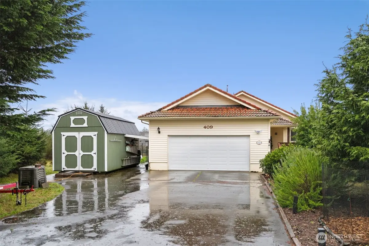 409 Duck Lake Drive Se, Ocean Shores, WA 98569 - Image #1