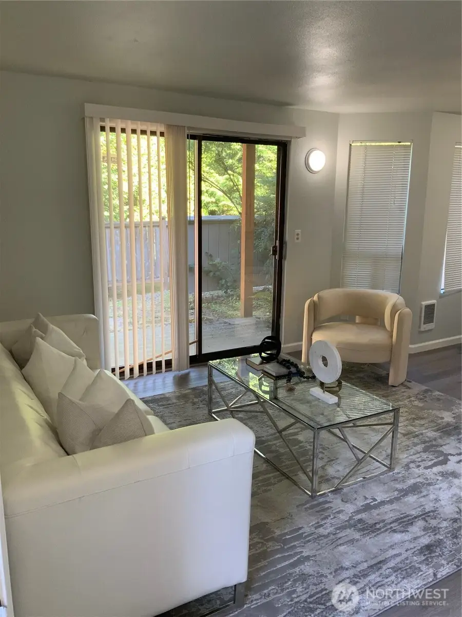 1700 Lake Park Drive Sw #2, Tumwater, WA 98512 - Image #2