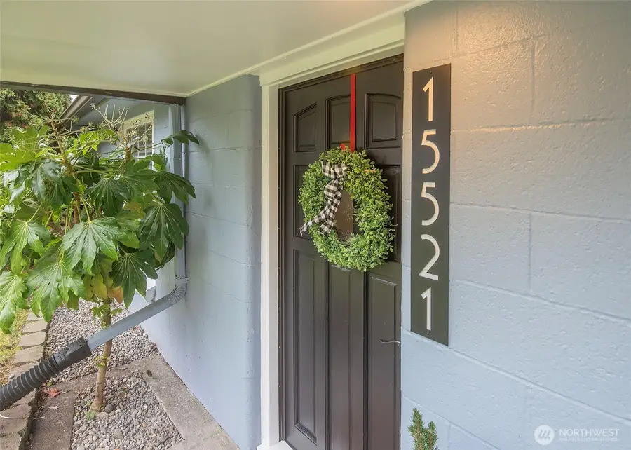 15521 Ashworth Avenue N, Shoreline, WA 98133 - Image #3