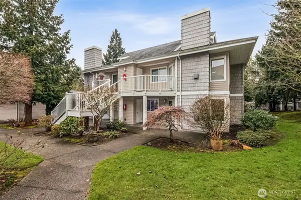 11130 SE 208th Street #A104, Kent, WA 98031