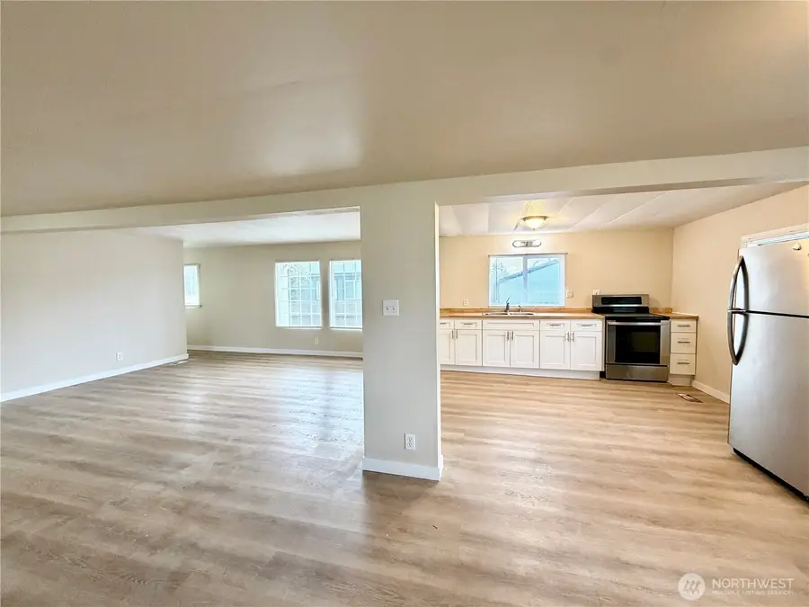 774 Rain Street Ne, Ocean Shores, WA 98569 - Image #3