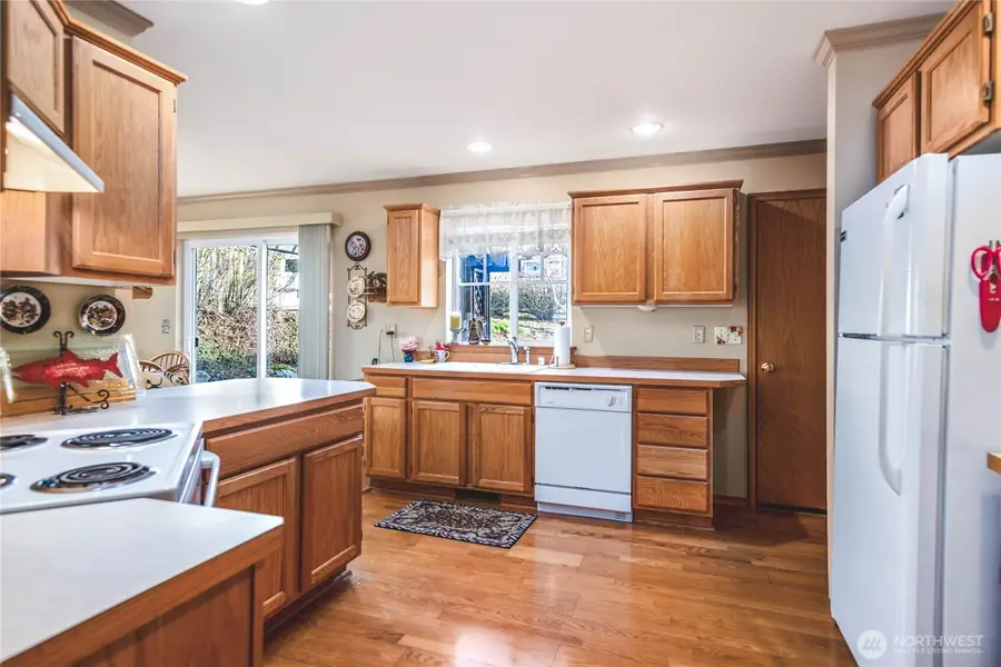 970 SW Upland Court, Oak Harbor, WA 98277 - Image #2