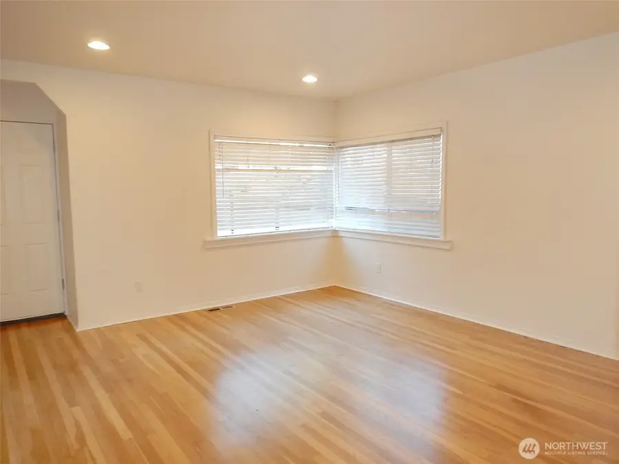 7515 Cascade Drive, Everett, WA 98203 - Image #3