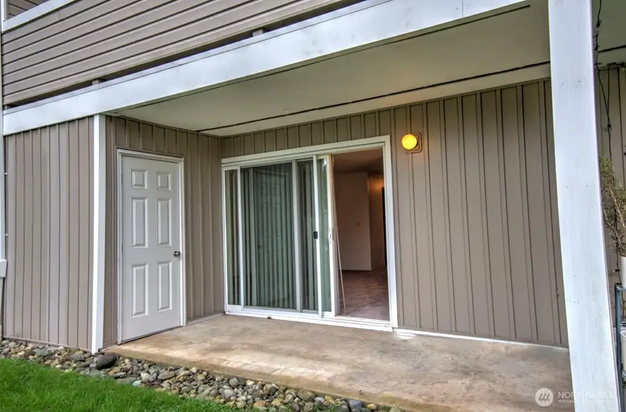 12415 NE 130th Court #H104, Kirkland, WA 98034 - Image #2