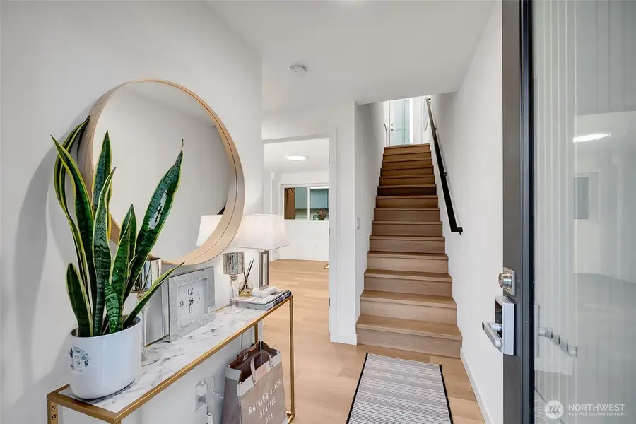 7512 43rd Avenue S #B, Seattle, WA 98118 - Image #3