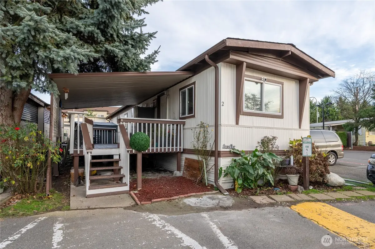 24415 64th Avenue S #2, Kent, WA 98032 - Image #1
