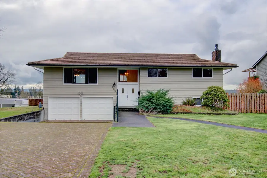 1032 E Robinhood Drive, Arlington, WA 98223 - Image #3
