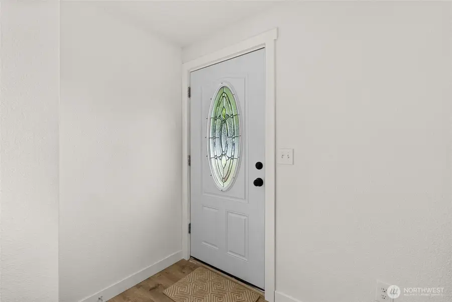 18821 Guava Street Sw, Rochester, WA 98579 - Image #2