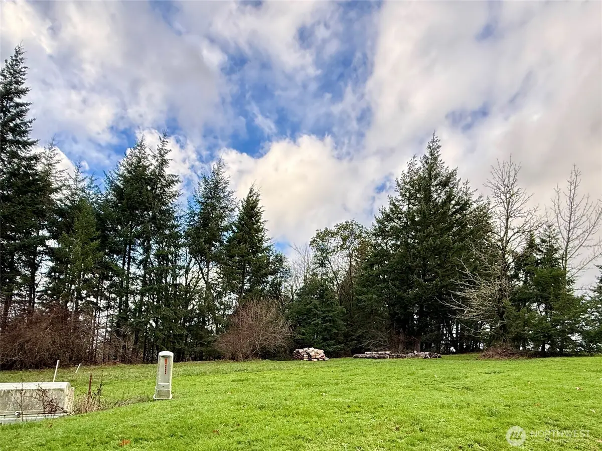 114 Skyview Road, Woodland, WA 98674 - Image #1