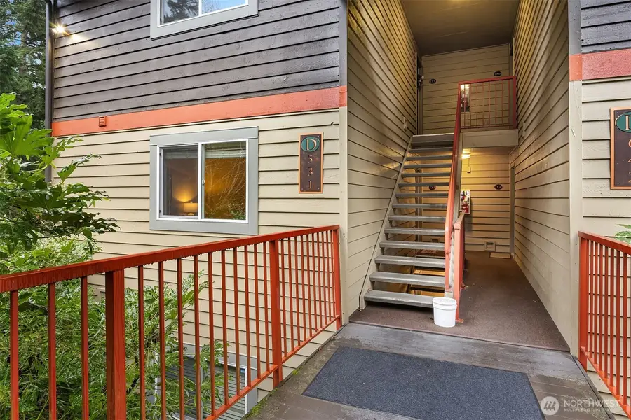 11058 NE 33rd Place #D3, Bellevue, WA 98004 - Image #2