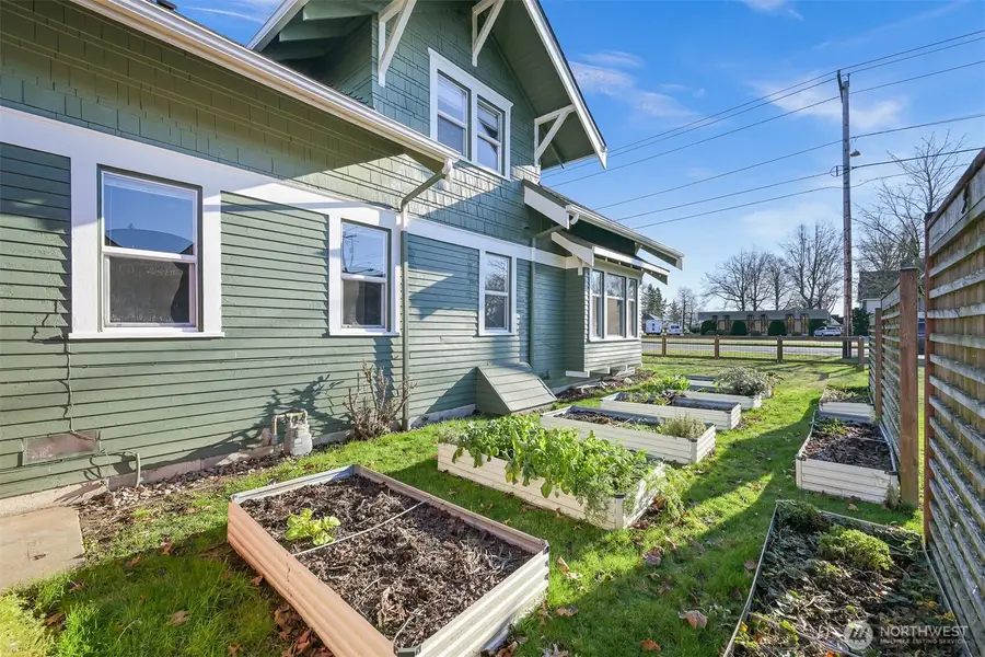 1006 Grover Street, Lynden, WA 98264 - Image #3