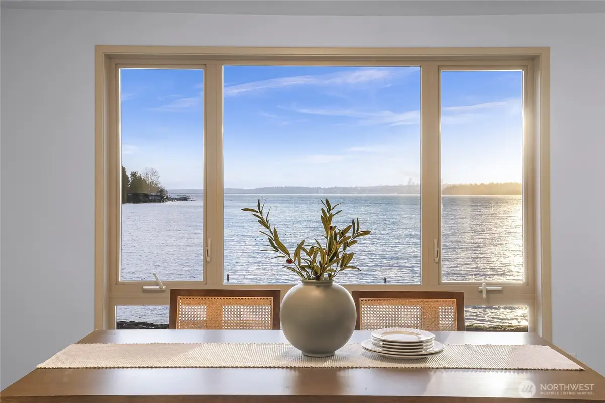 9727 NE Juanita Drive #308, Kirkland, WA 98034 - Image #1