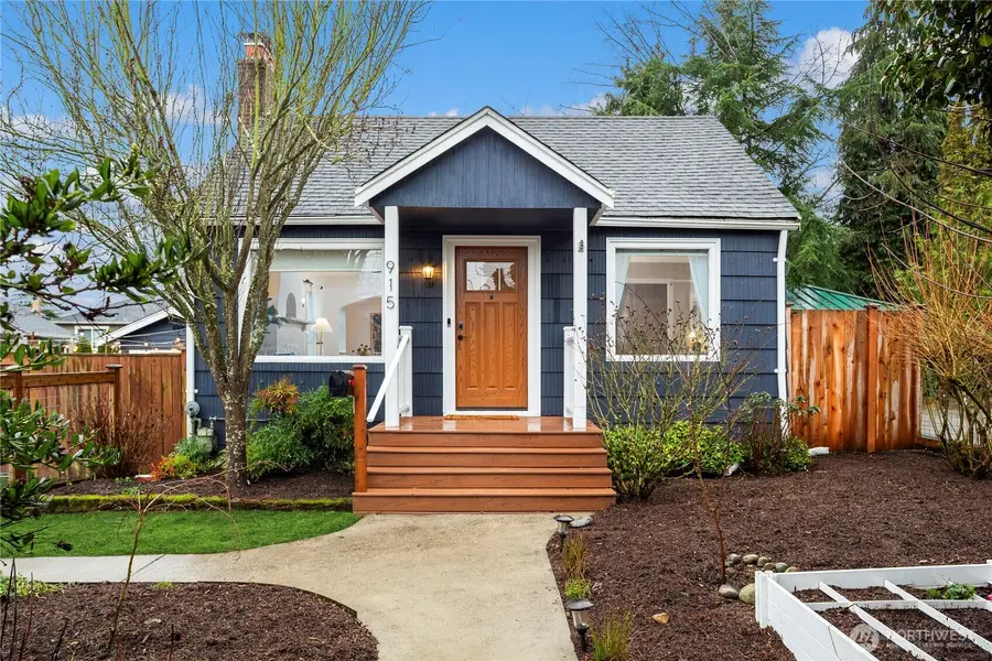 915 N 92nd Street, Seattle, WA 98103 - Image #2