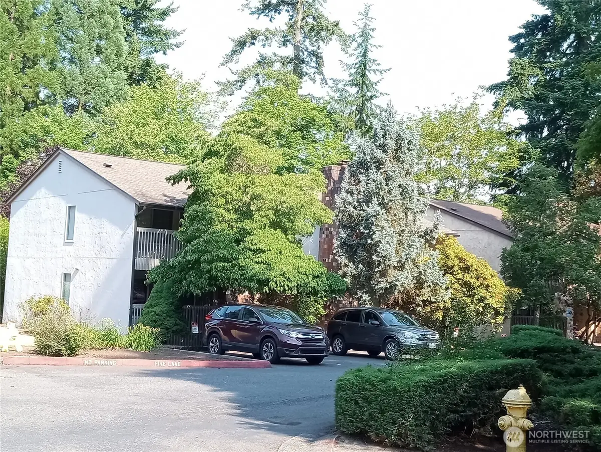 12602 NE 118th Street, Kirkland, WA 98034 - Image #1