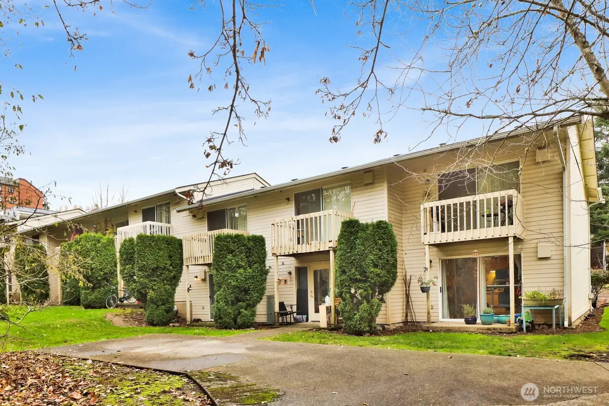 2303 Taylor Avenue, Bellingham, WA 98225 - Image #1