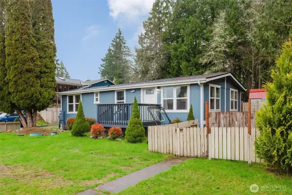 2836 Rocky Point Road Nw, Bremerton, WA 98312