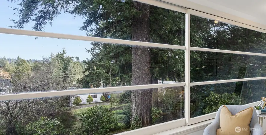 19019 16th Avenue Ne, Shoreline, WA 98155 - #3