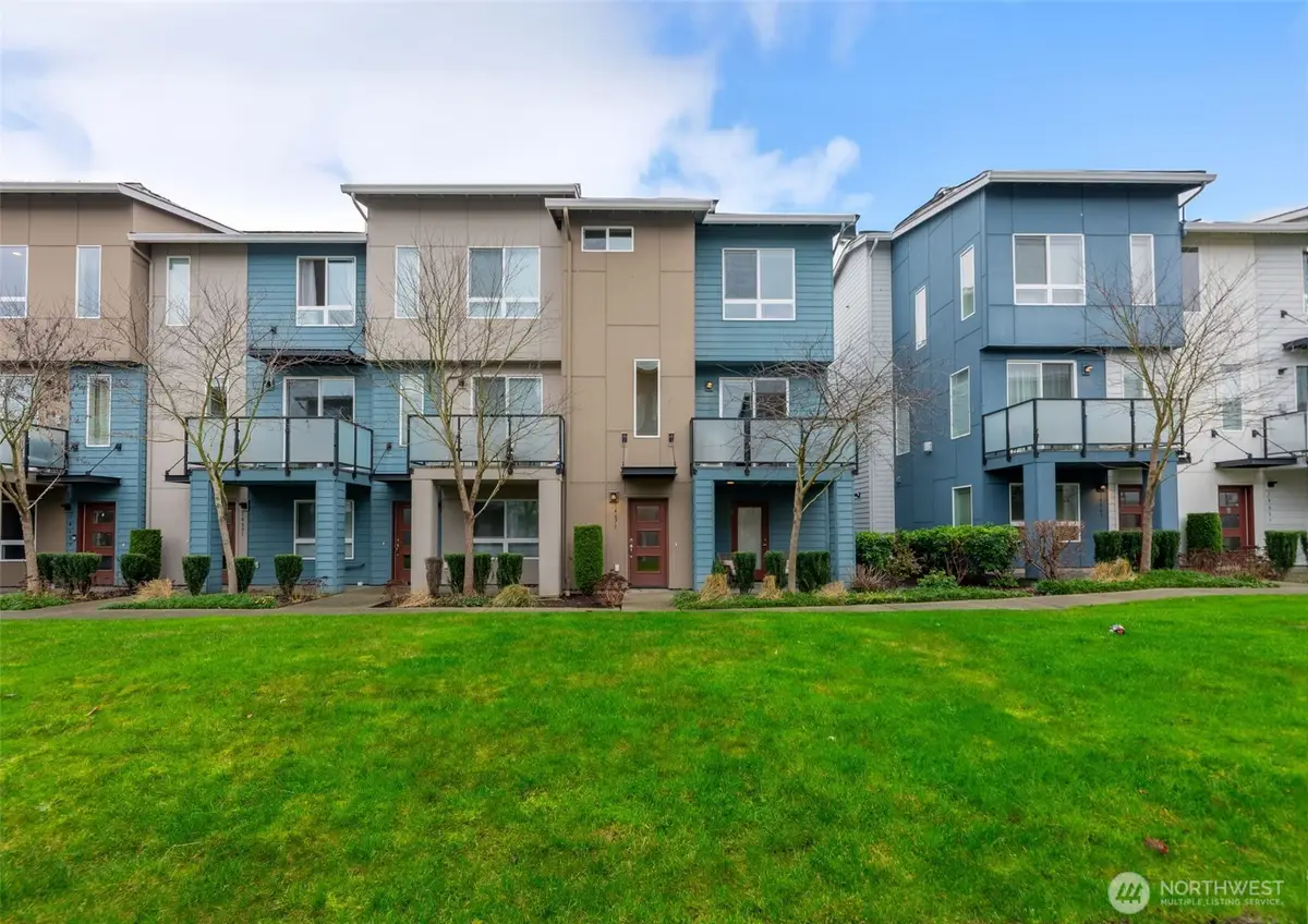 14671 36th Court Ne, Lake Forest Park, WA 98155 - Image #1