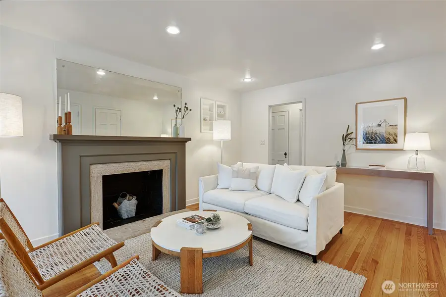 7357 12th Avenue Nw, Seattle, WA 98117 - Image #3