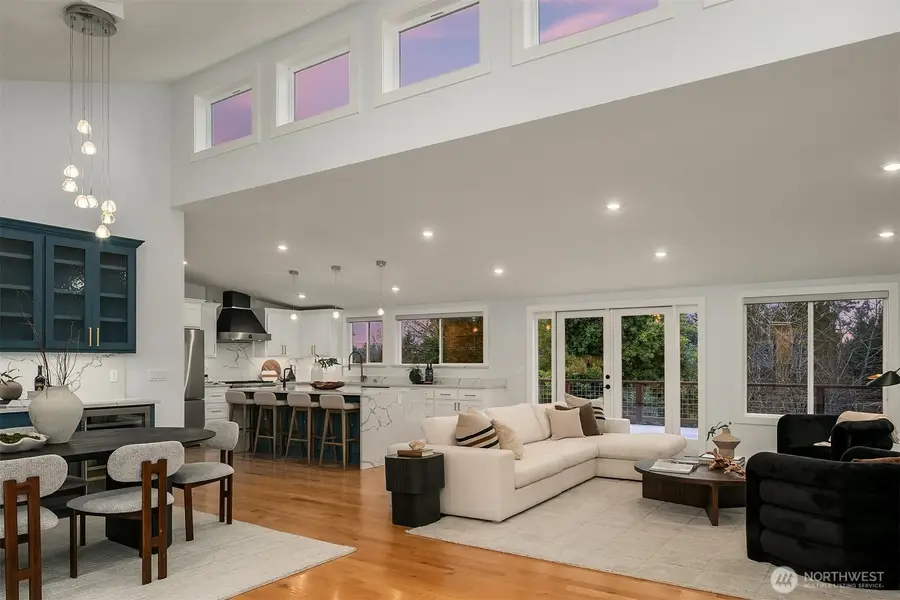 11007 126th Avenue Ne, Kirkland, WA 98033 - Image #3