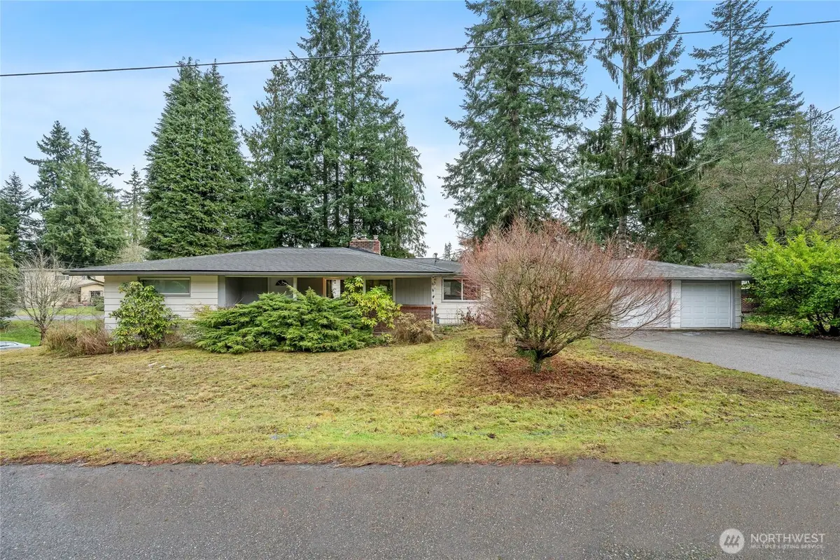 7121 Highland Drive, Everett, WA 98203 - Image #1