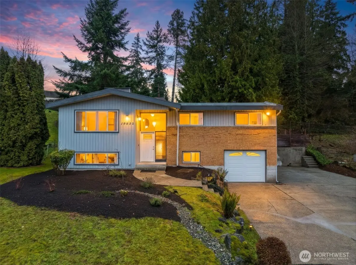 19822 53rd Avenue W, Lynnwood, WA 98036 - Image #1