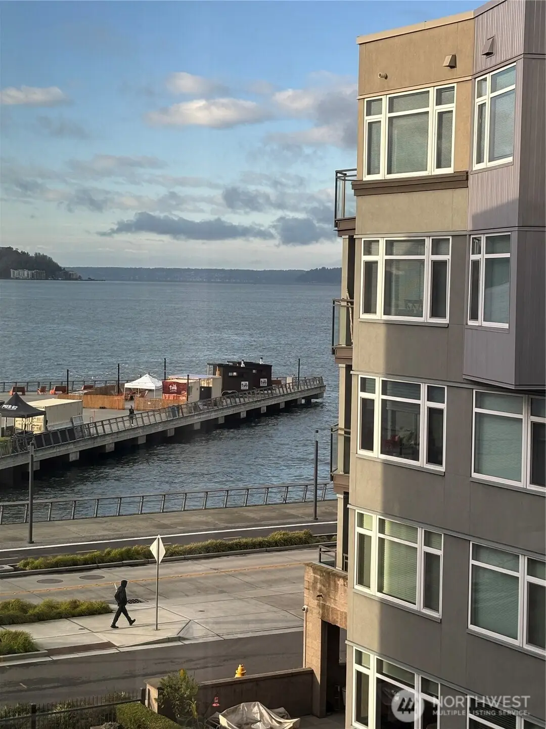 1900 Alaskan Way #402, Seattle, WA 98110 - Image #1