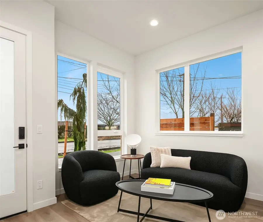 6712 Corson Avenue S, Seattle, WA 98108 - Image #3