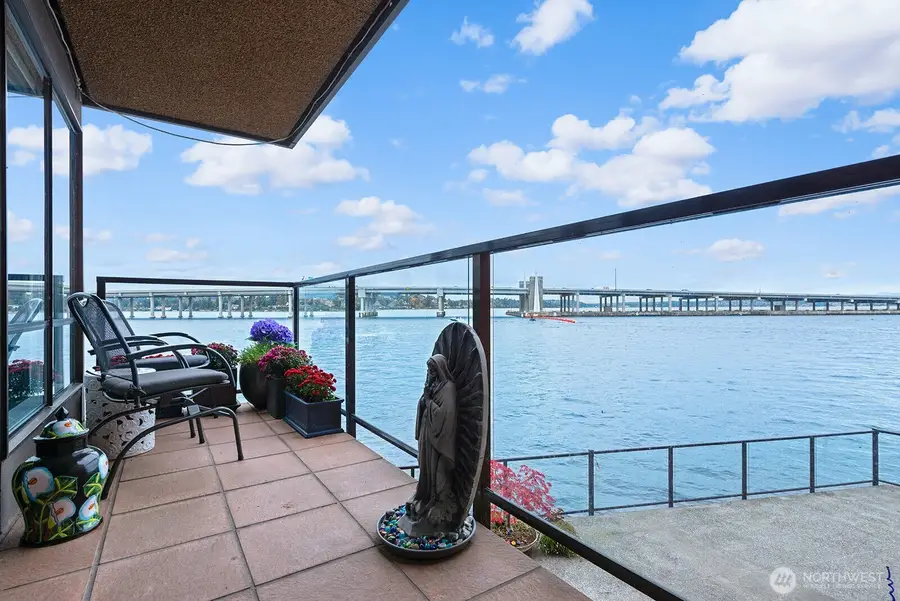 2360 43rd Avenue E #214, Seattle, WA 98112 - Image #2