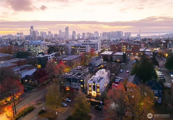 313 17th Avenue E, Seattle, WA 98112