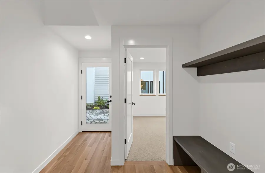 313 17th Avenue E, Seattle, WA 98112 - Image #3