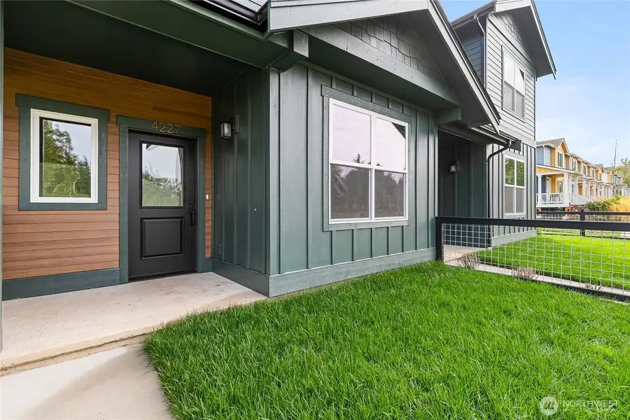 4227 Ambrosia Lane, Bellingham, WA 89226 - Image #2