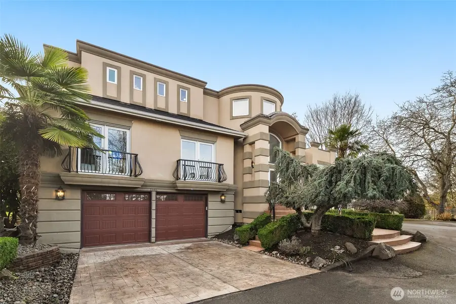 1545 3rd St, Kirkland, WA 98033 - Image #2