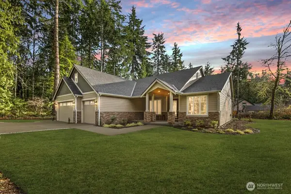 2703 44th Avenue Nw, Olympia, WA 98502