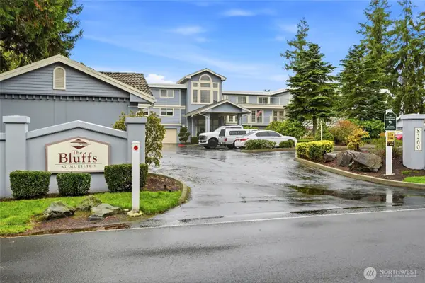8260 53rd Avenue W #302, Mukilteo, WA 98275