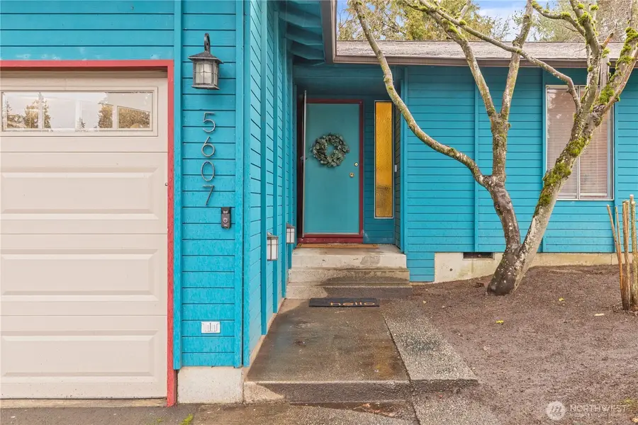 5607 173rd Place Sw, Lynnwood, WA 98037 - Image #2