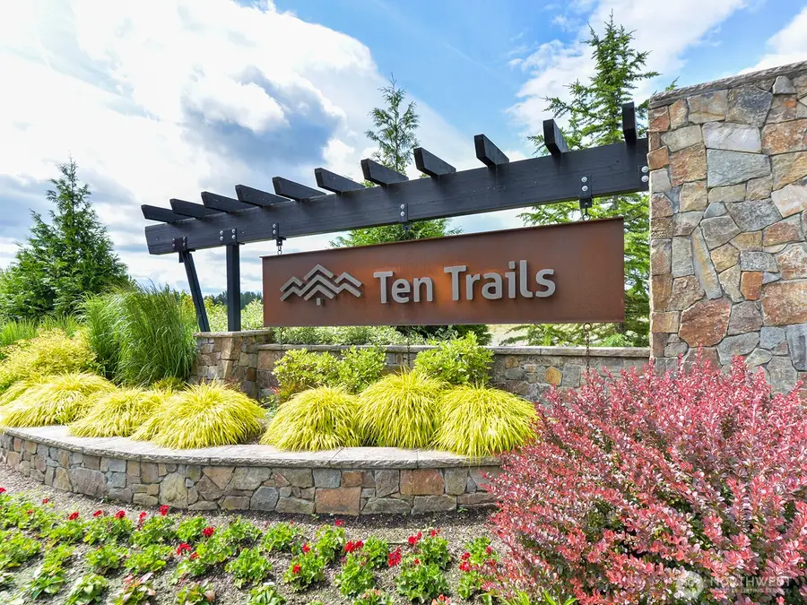 33260 Glacier Avenue Se, Black Diamond, WA 98010 - Image #2