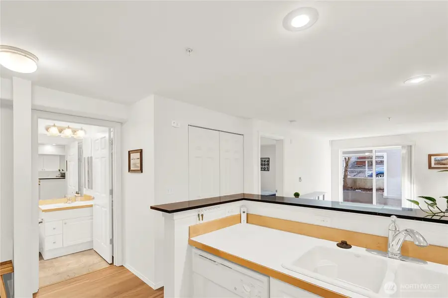 3318 30th Avenue Sw #B404, Seattle, WA 98126 - Image #2