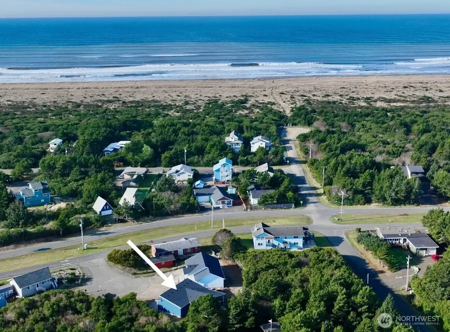 718 Reporter Court, Ocean Shores, WA 98569 - Image #2