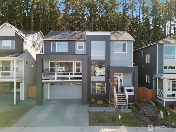 1940 NW Rustling Fir Lane, Silverdale, WA 98383