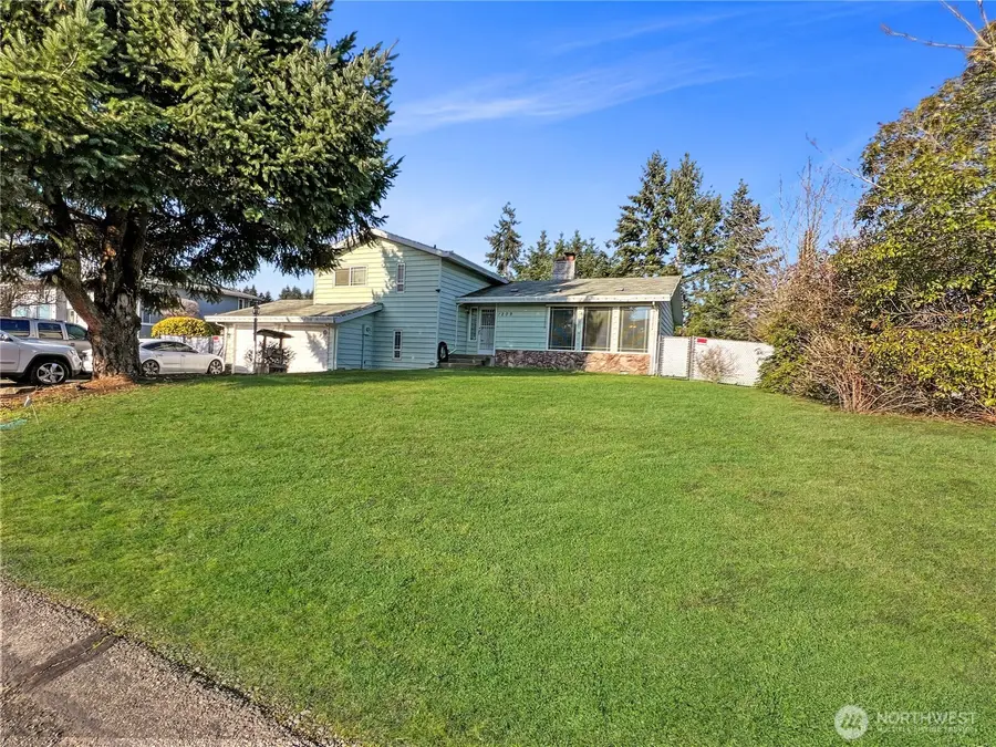 1209 132nd Street S, Tacoma, WA 98444 - Image #3
