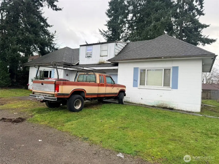 224 116th Street S, Tacoma, WA 98444 - Image #2