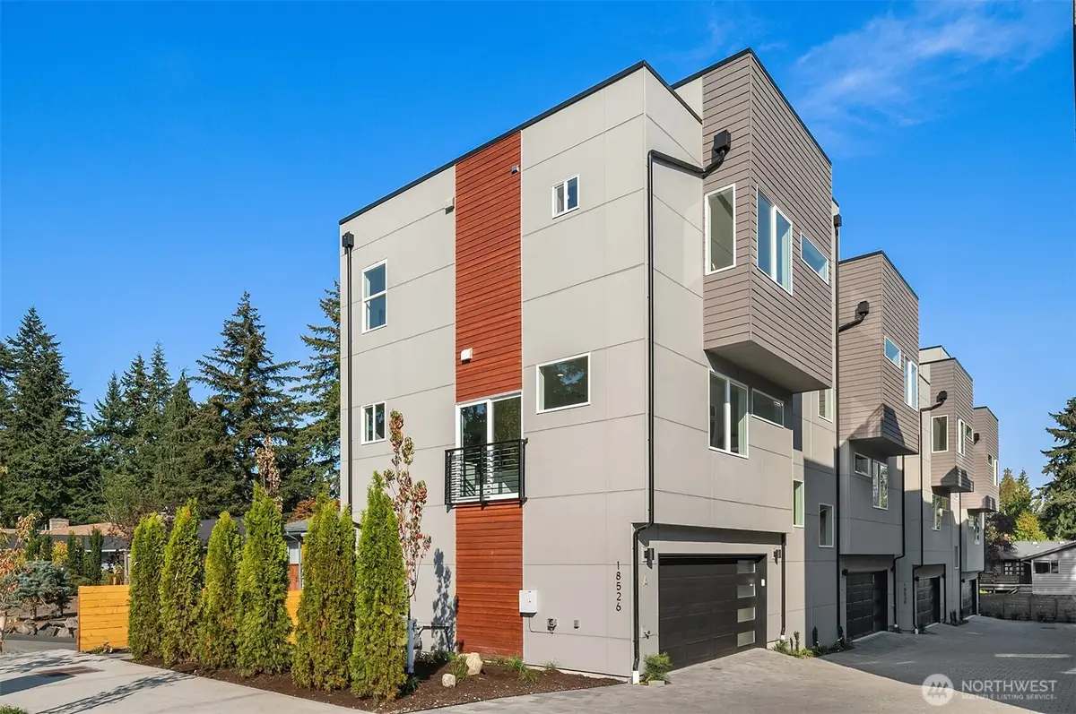 18526 Wallingford Avenue N #B, Shoreline, WA 98133 - Image #1