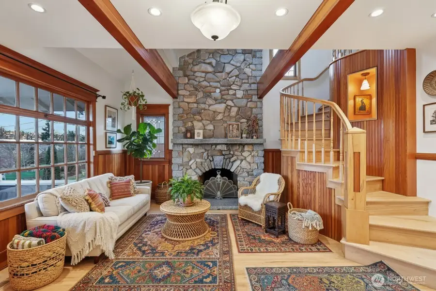 3411 22nd Avenue W, Seattle, WA 98199 - Image #2