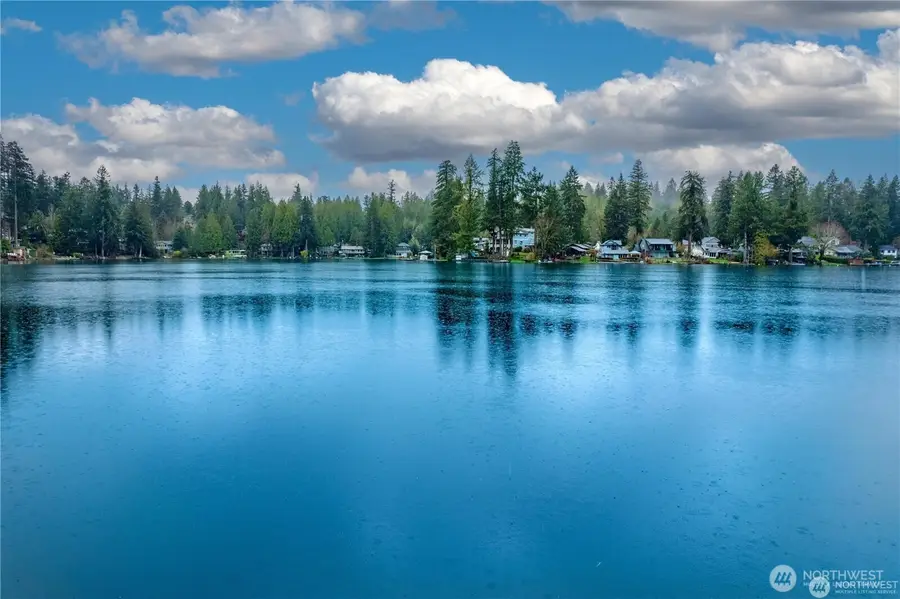 23012 SE Lake Wilderness Drive S, Maple Valley, WA 98038 - Image #2