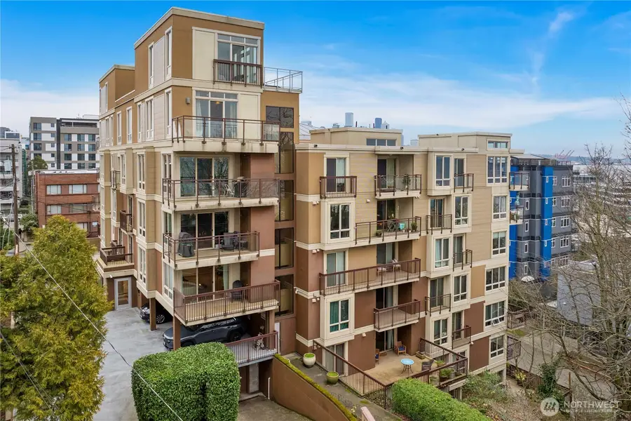 500 W 5th Avenue #306, Seattle, WA 98119 - Image #2