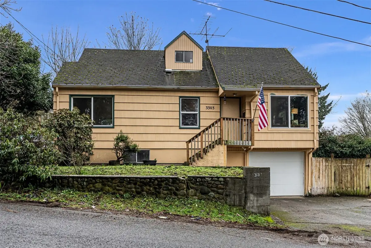 3303 11th St, Bremerton, WA 98312 - Image #1